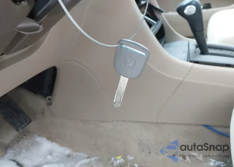 2005 Honda Accord 2.4 Lx из США, поврежденный, VIN 1HGCM56445A153136